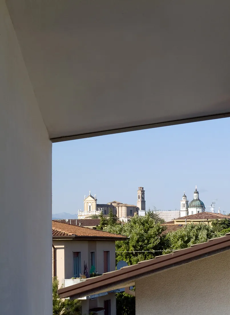 Vista dal terrazzo sui tetti e sulle cupole della città